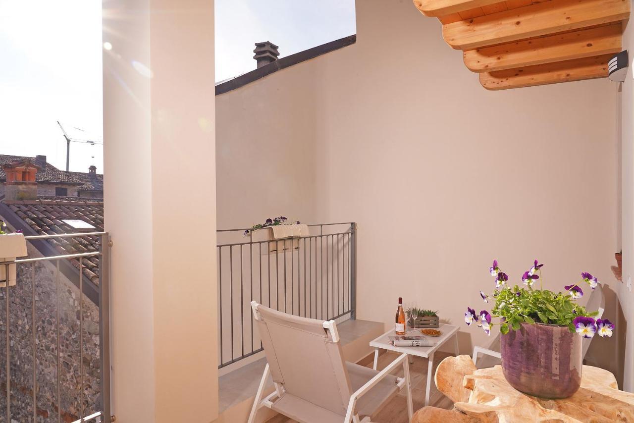 Apartments Villa Bougainville Сан-Феличе-дель-Бенако Экстерьер фото
